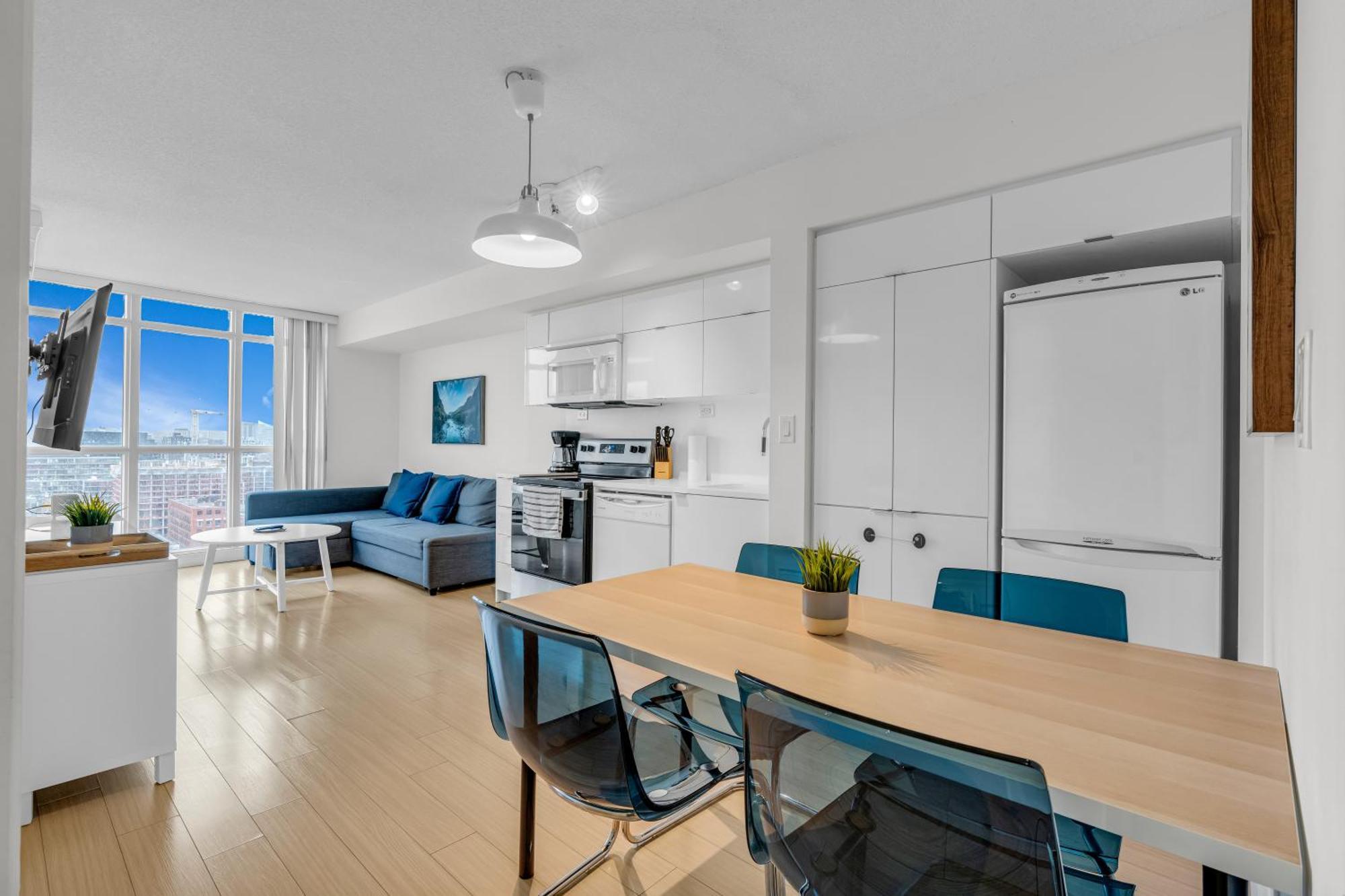 City Downtown Suites Торонто Екстериор снимка