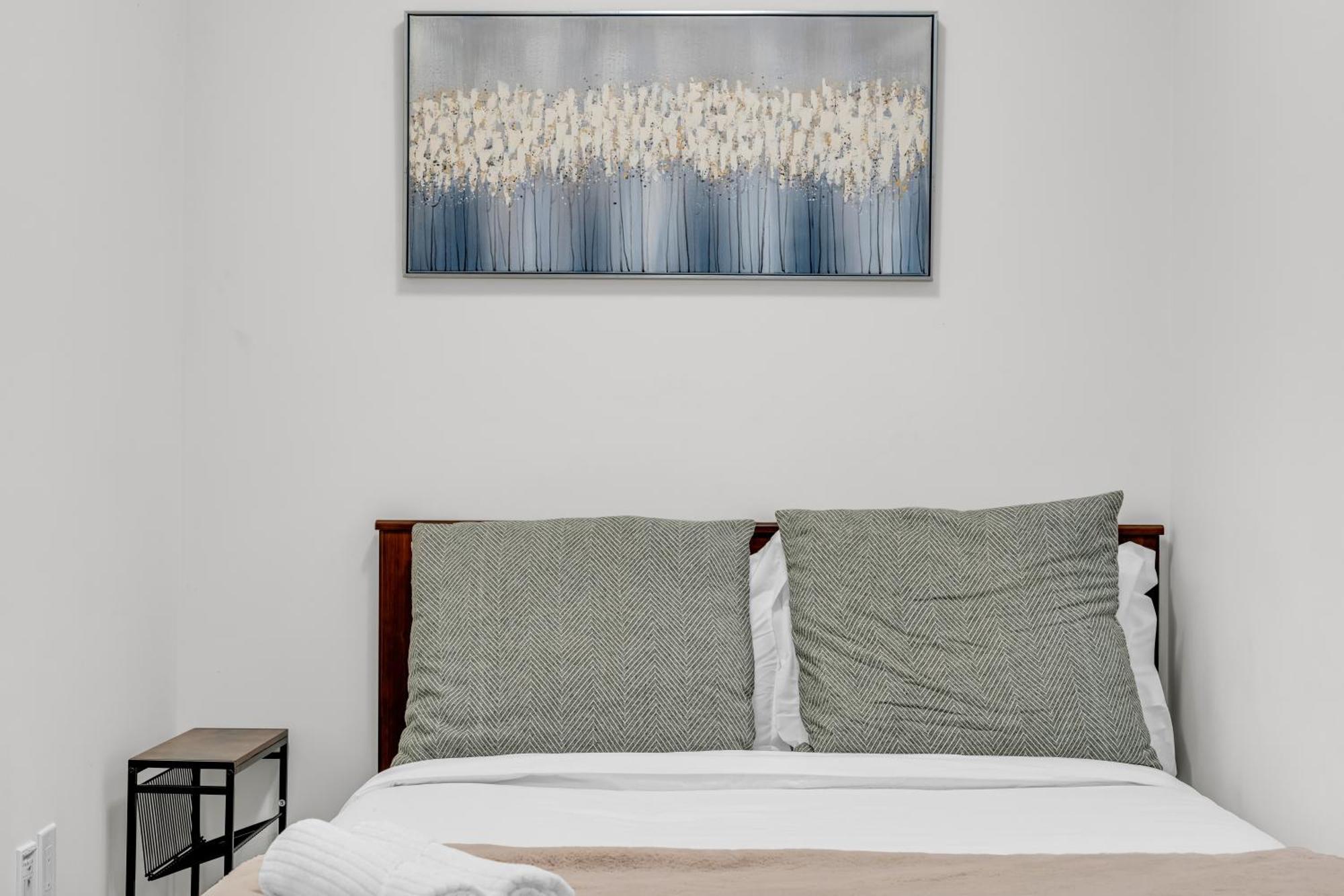 City Downtown Suites Торонто Екстериор снимка
